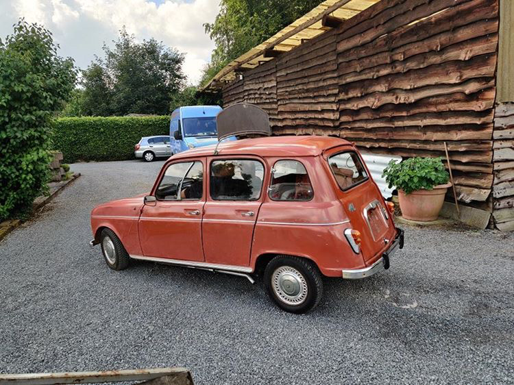 1E07FF33-FC0B-4888-A85A-A9BFA16271CC