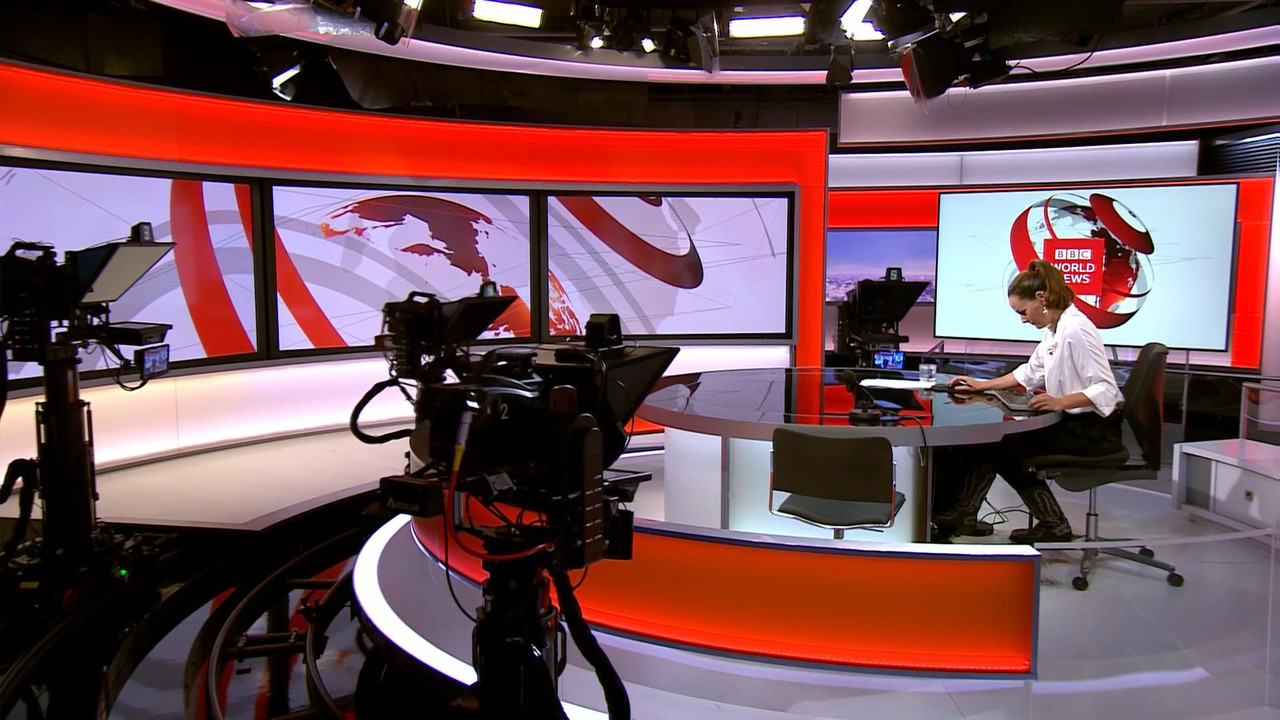 09.10 - 06.00.00 - BBC World News. News. Reporting on the day's inter....ts_snapshot_27.43_[2021.09.