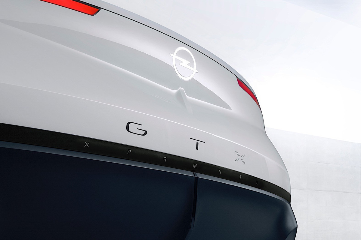 Opel GT X Experimental (12)