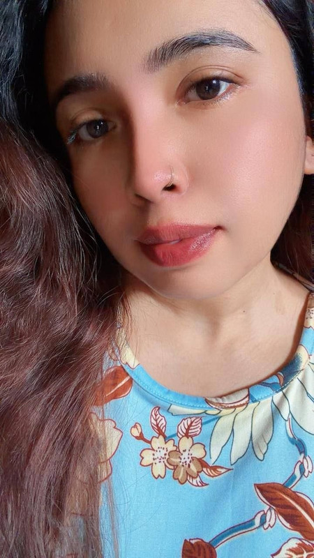 photo 5111663054440565814 y