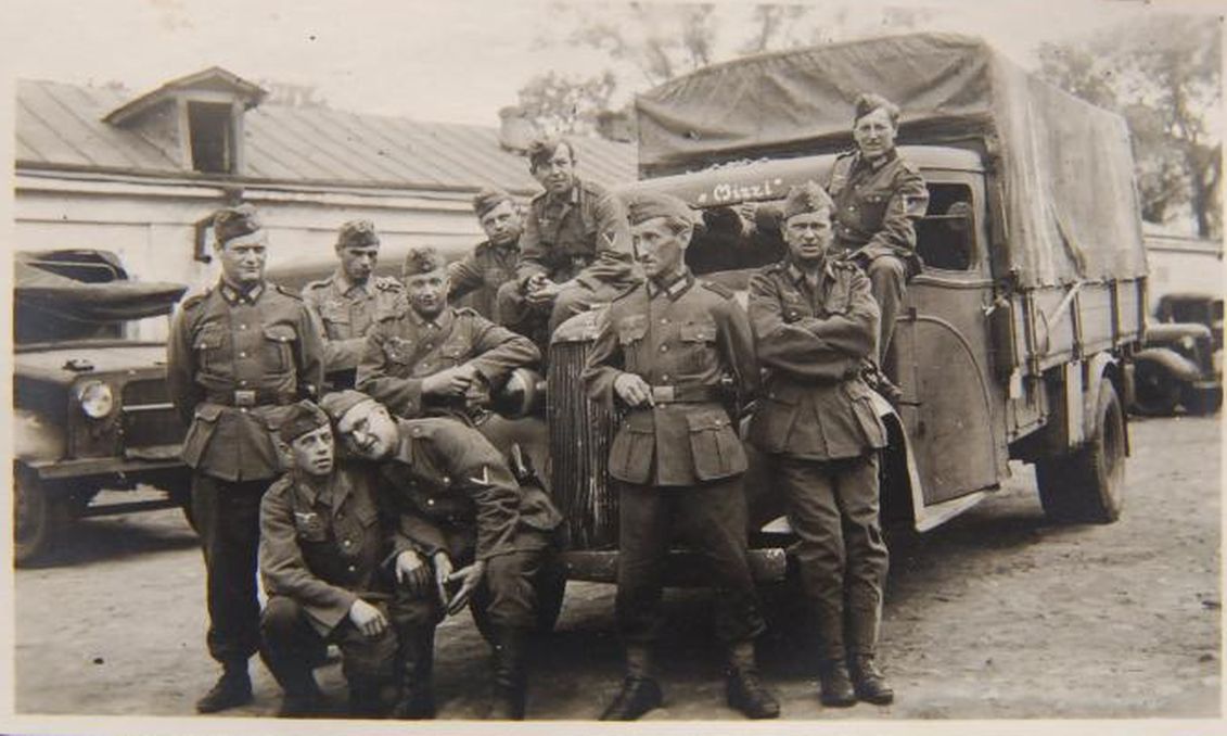 d1AZG23zMePc140707463384P1216