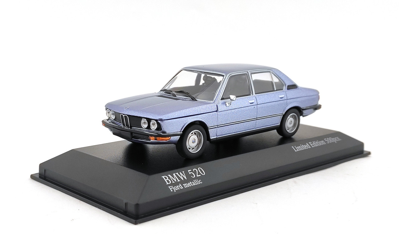 BMW 520 E12 1974 blue Minichamps 1 pf 500 pcs (1)