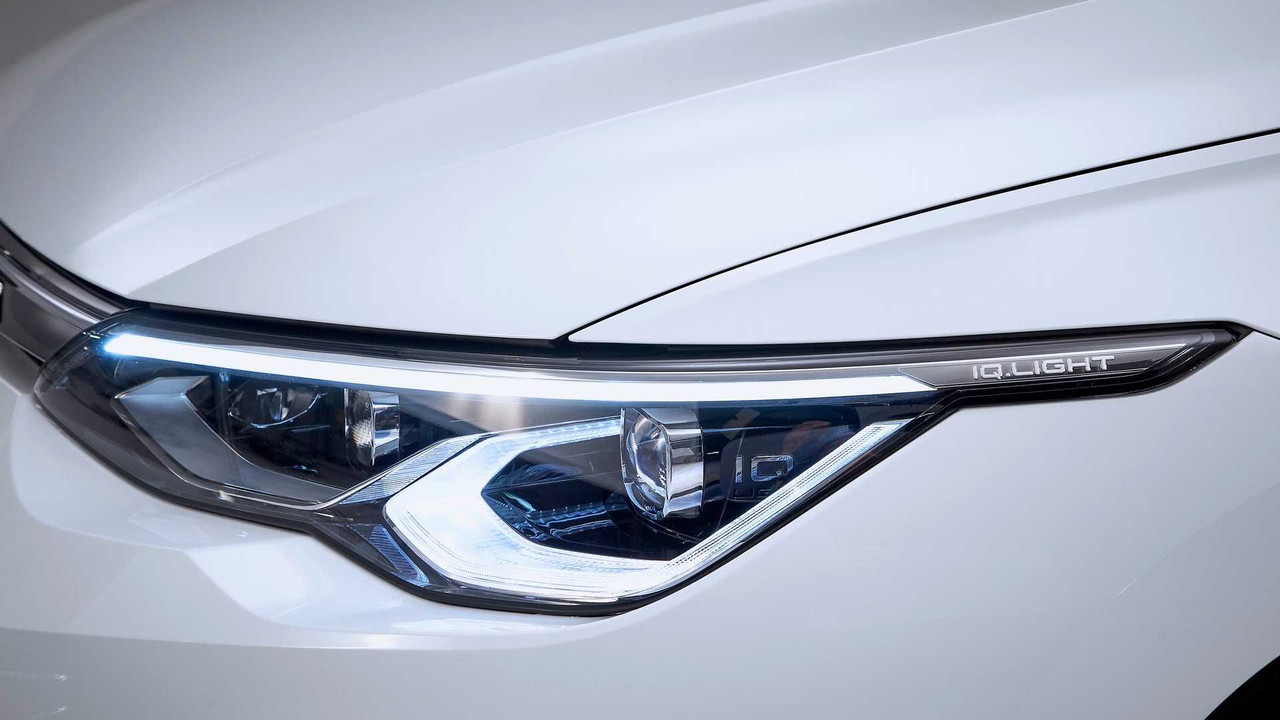 nuova-volkswagen-golf (18)