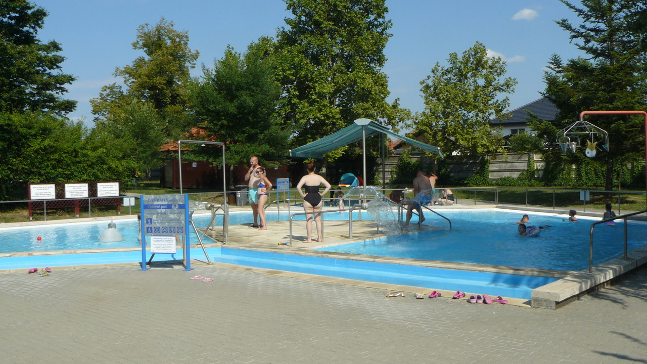 [Obrazek: 18f75db58bdf1916.jpg]