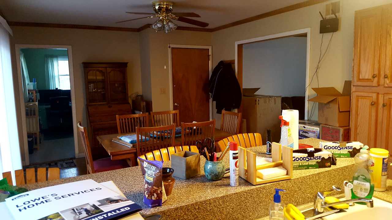 Dining room table