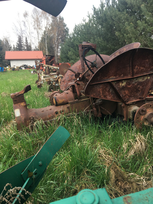 64FD2237-A086-4D3C-BD44-4014A8433541