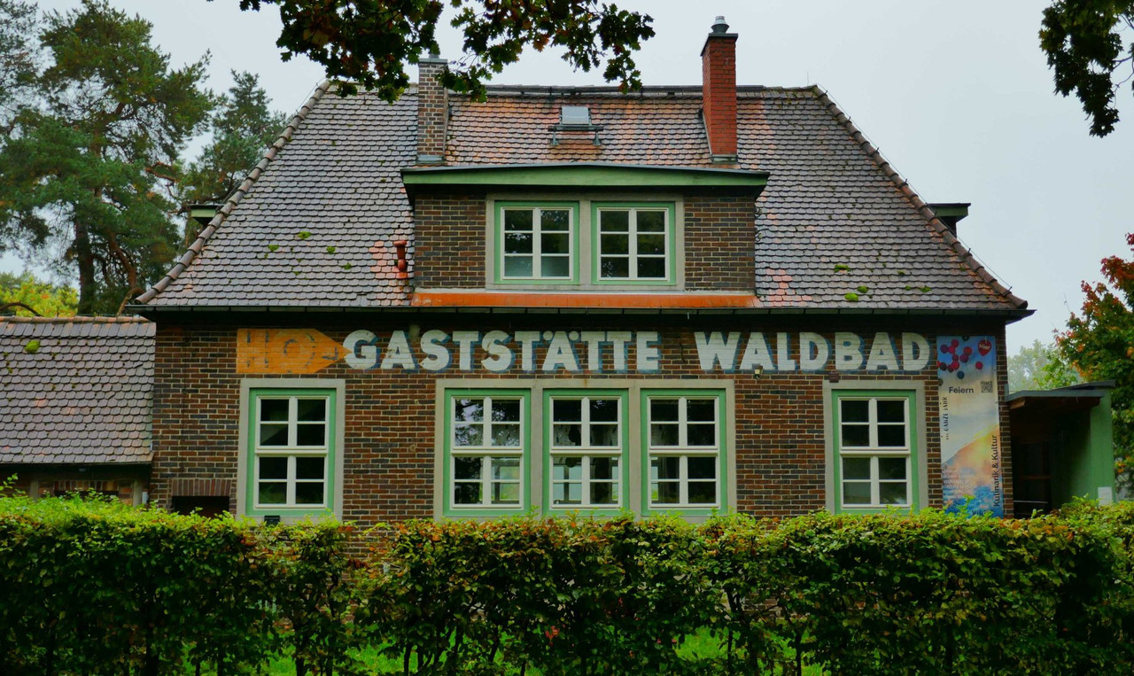 Bild: https://i.postimg.cc/fTxvcZqs/P1310255.jpg