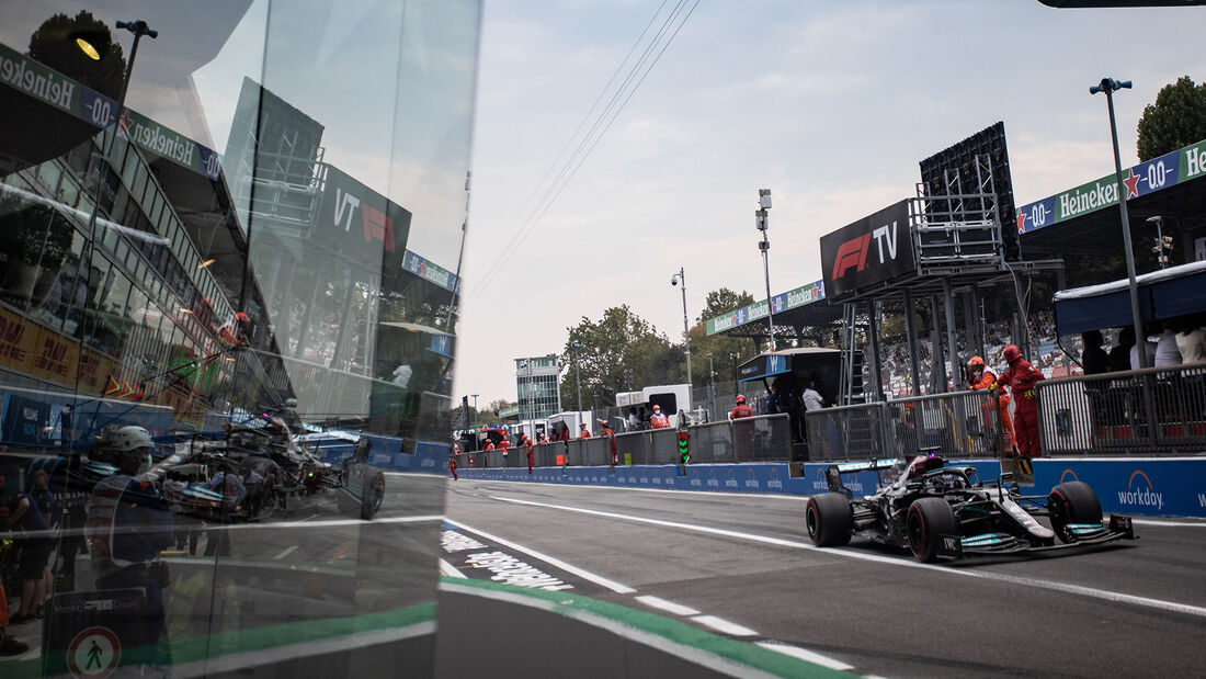 Lewis-Hamilton-Mercedes-Formel-1-GP-Italien-Monza-10-September-2021-169Gallery-e78eaf8b-1831335