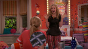 Liv and Maddie S01 1080p x264 NF WebRip English DDP 5 1 Cloudy