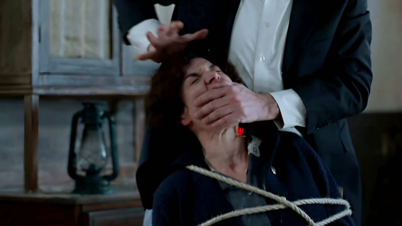 Antigone Frida - Grand Hotel EP108