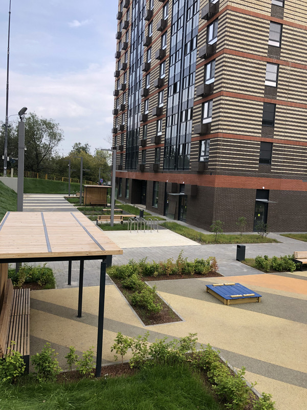 4A1AFB90-5CD1-45F5-9E91-EBEF2BD73422