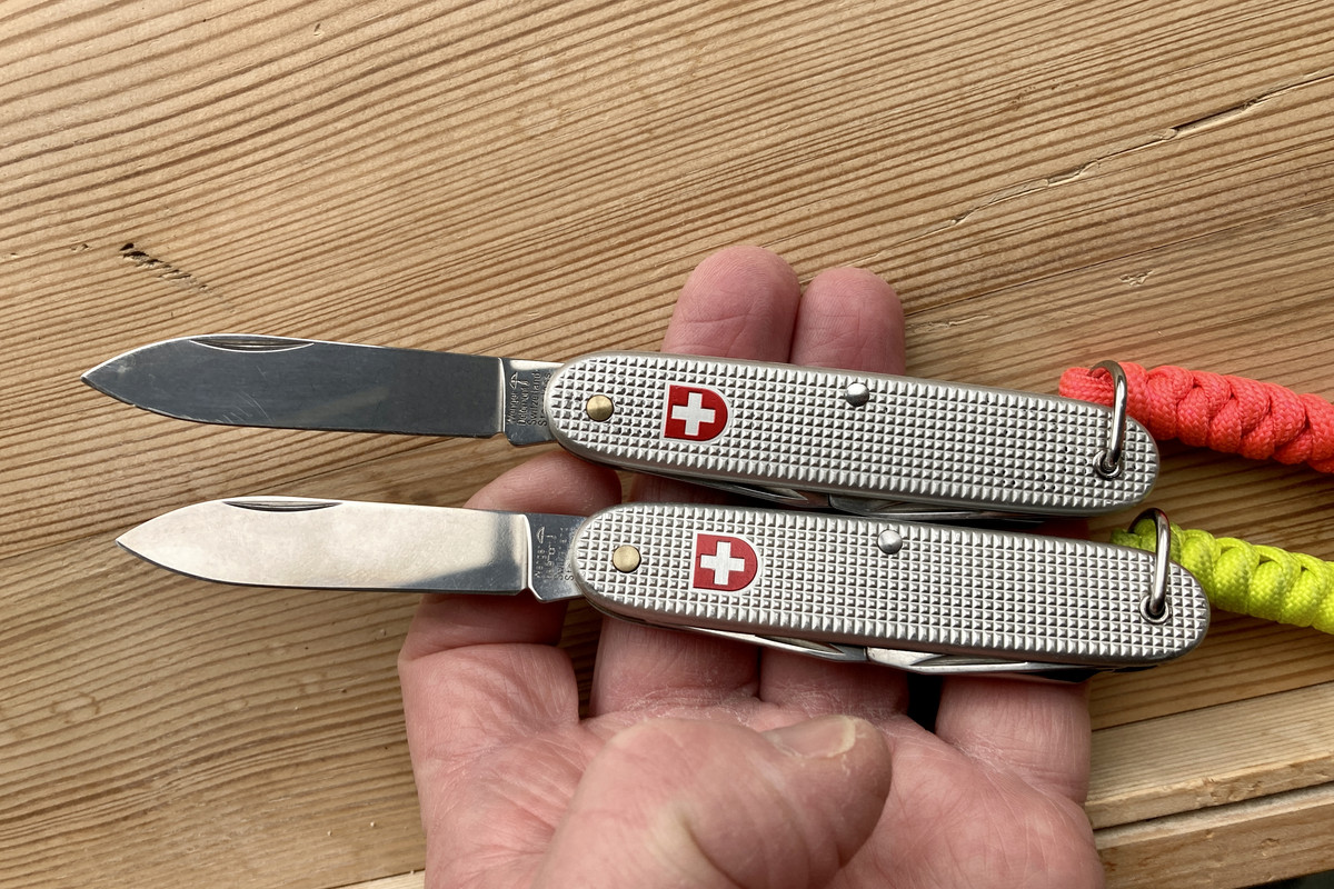 3BD2B2A6-2FAA-4910-A1B0-45EBCB53DF2F