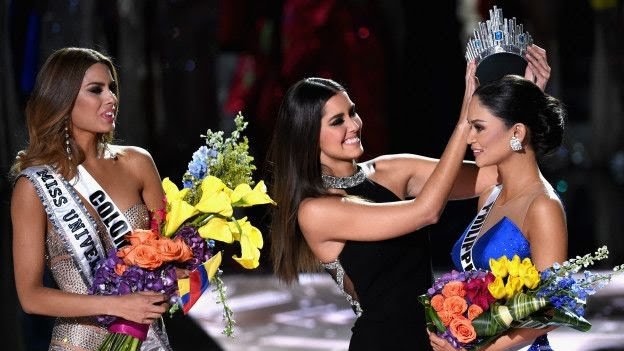 151221042140-miss-universo-filipinas-624