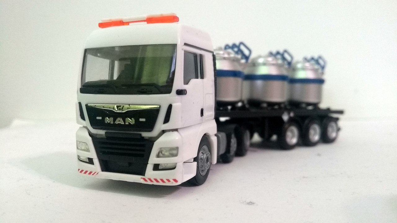 Mach (2481)