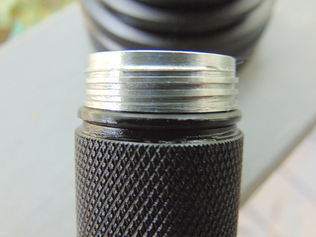 Threads-Tube-Head
