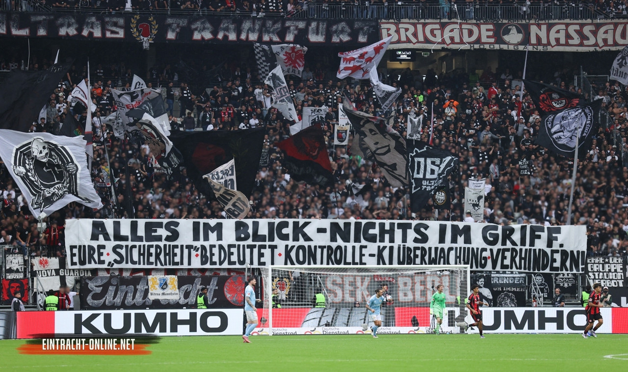25-26-eintracht-frankfurt-1-fc-union-berlin-0061.jpg-nggid047944-ngg0dyn-1500x888x100-00f0w010c010r1
