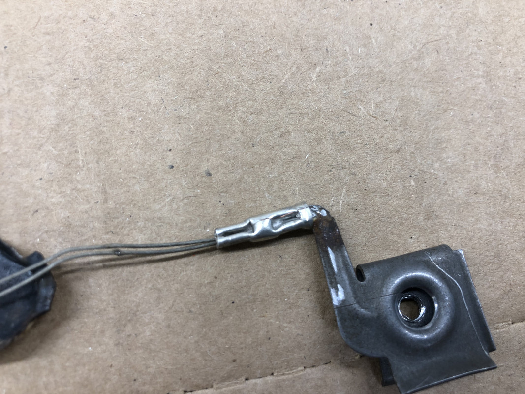 C98BE654-E093-464E-80E8-A6B0E04FEDF4