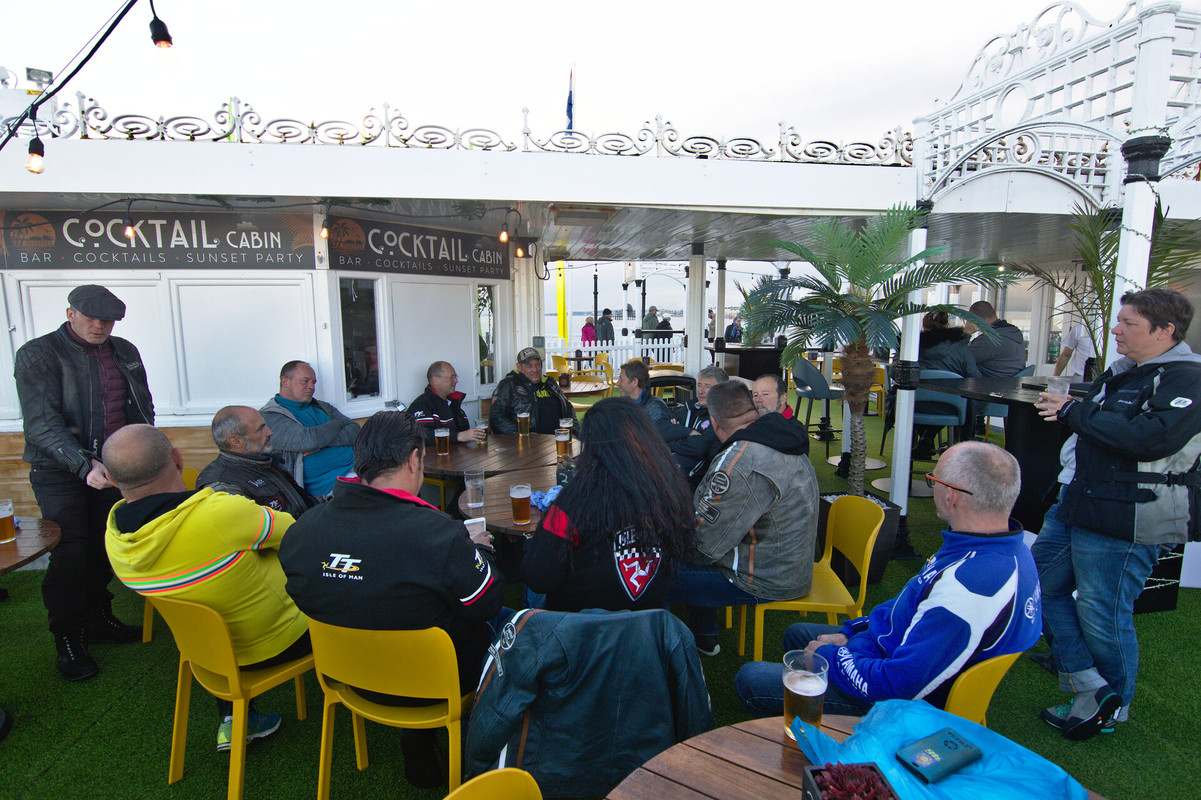 Vmax Tour 2019 au TT à l'île de Man R-DSD1288
