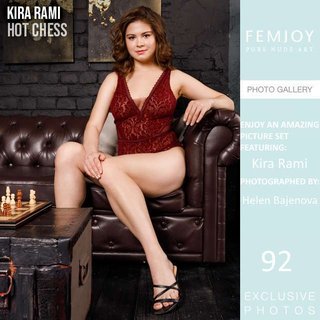 Kira Rami Hot Chess-0001