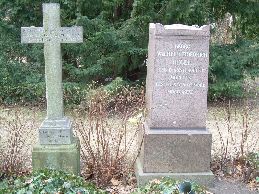 Grave-of-Hegel-and-wife-1