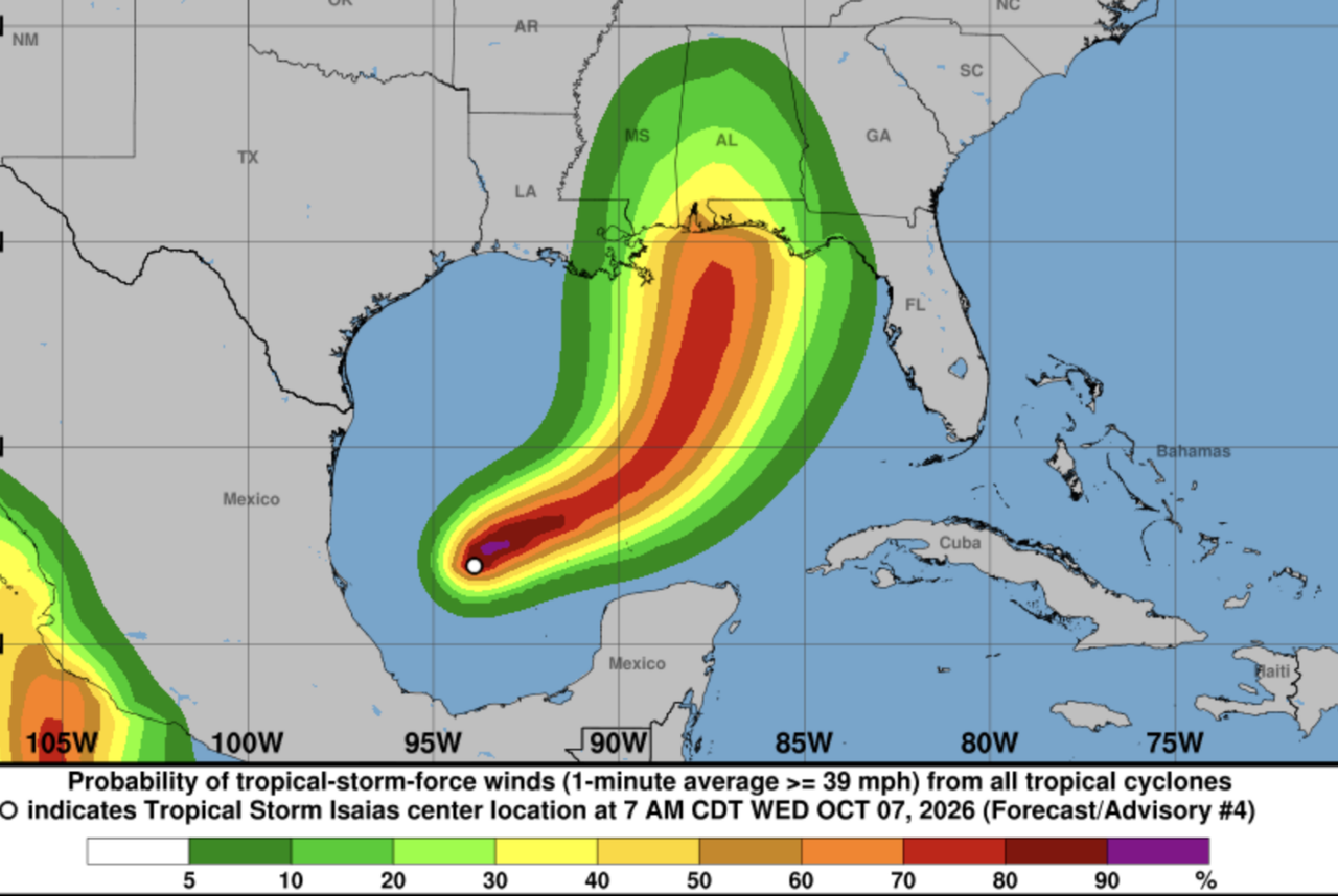 Hurricane graphic illustrating the Gulf Coast storm threat; check NHC for current warnings