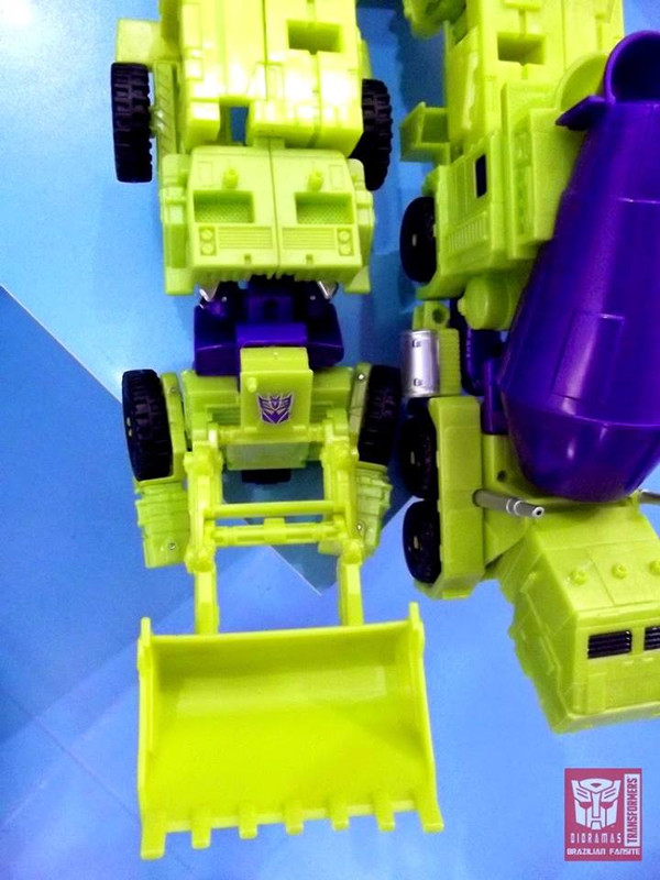 11027990_630232127076294_4756301701866389965_n