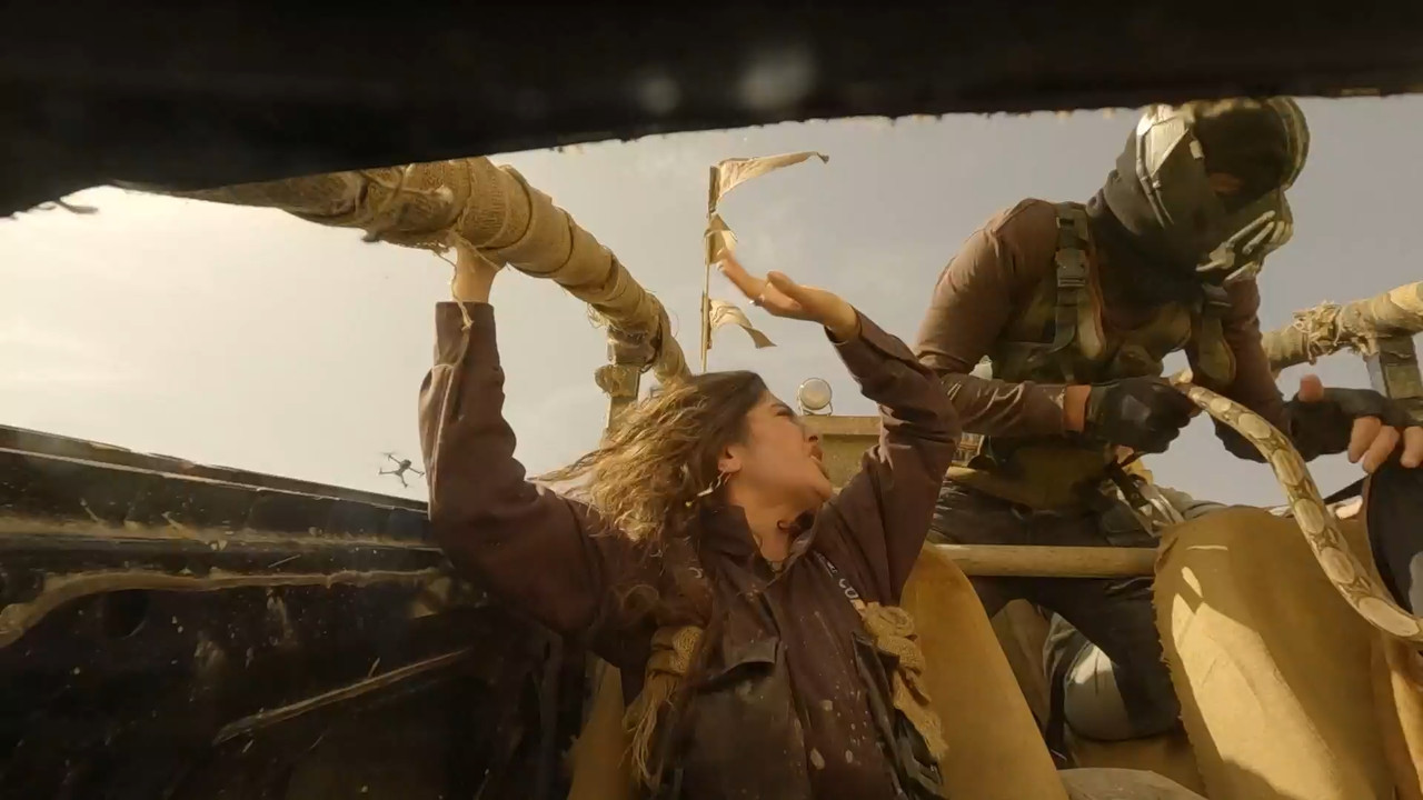 Ramez.Movie.Star.S01E14.1080p.SHAHID.WEB-DL.AAC2.0.H.264.mkv_snapshot_20.46.033