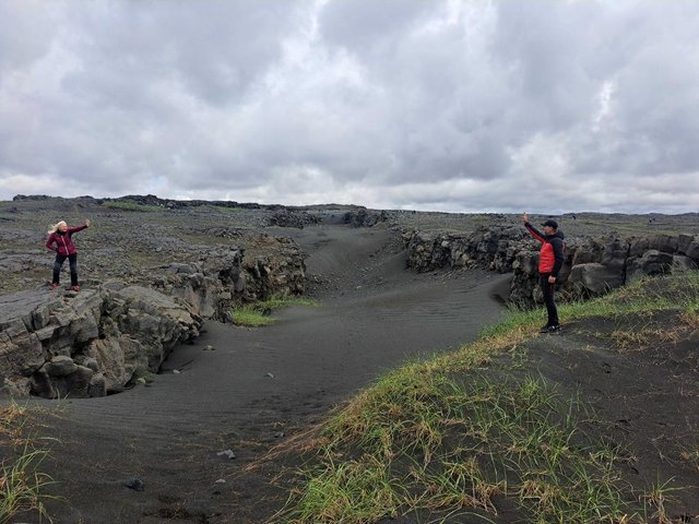 21 DIAS EN NUESTRO SEGUNDO VIAJE A LA TIERRA DEL HIELO Y FUEGO (en construccion) - Blogs de Islandia - 27/06/2025 Terminanos con la peninsula de Reykjanes (4)