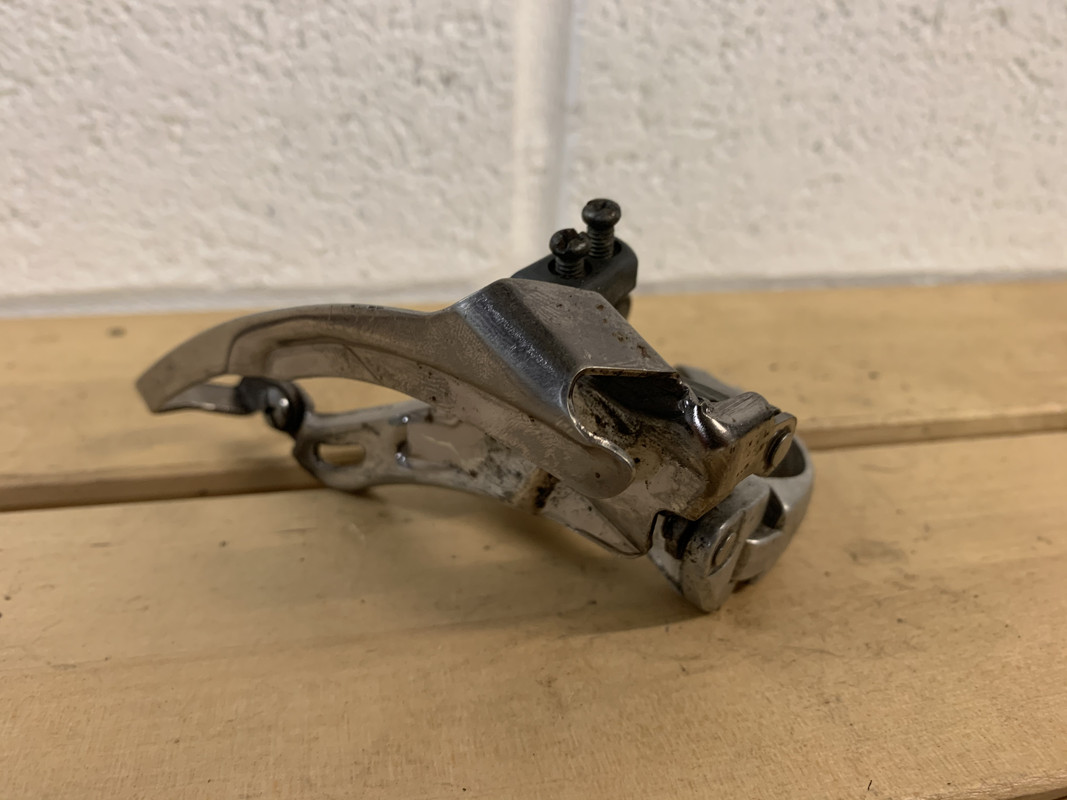 24678D8D-4EEE-4F0E-8D0A-7B8B866FC9B8