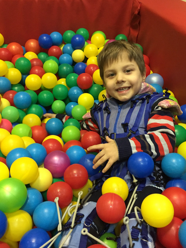 BCF64046-F345-498F-A41C-C0433BF663C0