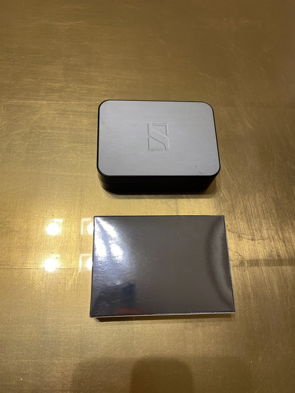 Sennheiser IE 80 scatola chiusa 1