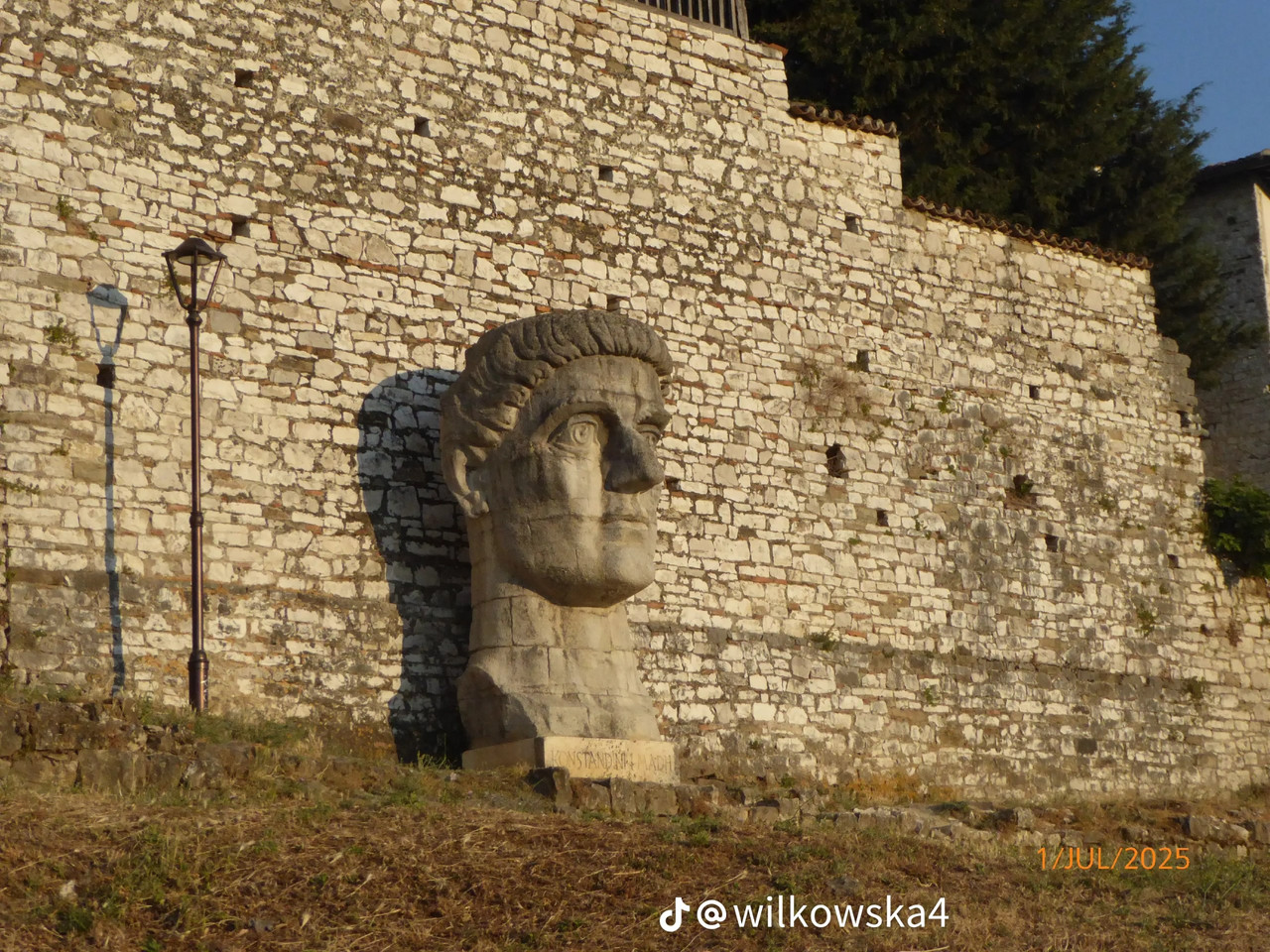 photo 22 2025 12 12 16 19 07