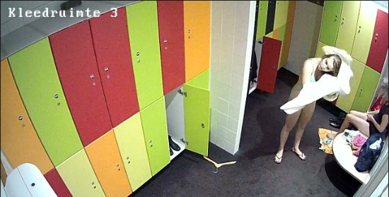 [Image: Voyeur21895112746.jpg]