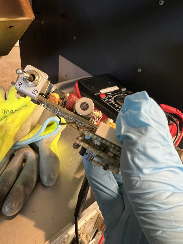 46D21FC8-5054-4406-9FEF-5B03FE6138E1