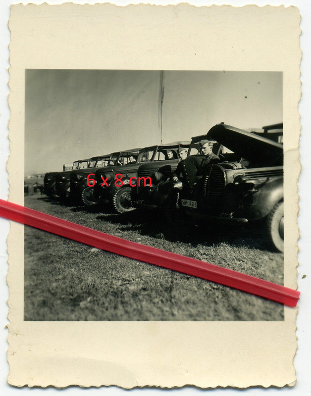 Foto DAF Chevrolet Ford Beute Kübel noch in Holl