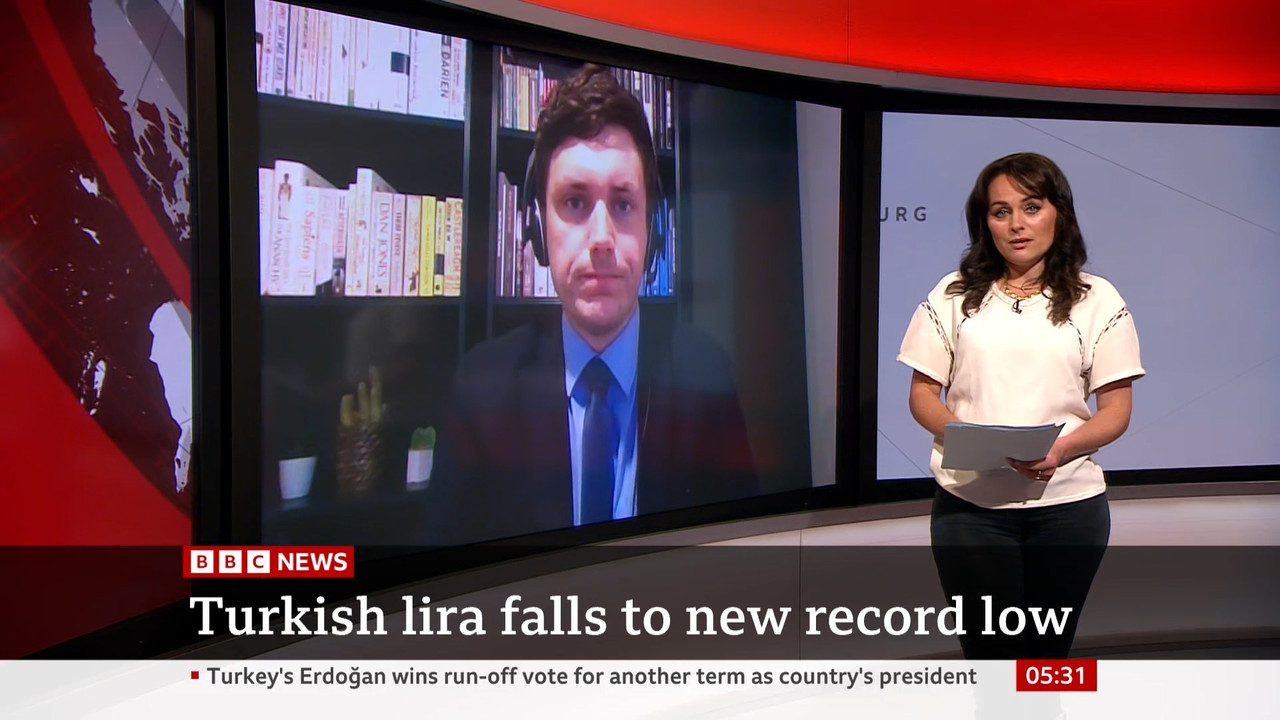 BBC News Valentine_20230529_05000600.ts_snapshot_00.32.36.396
