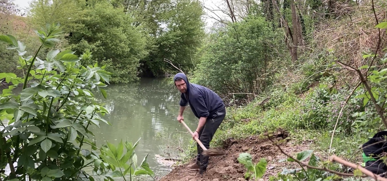 83B9225C-A3B2-458C-83E5-2E5BD3A481C2