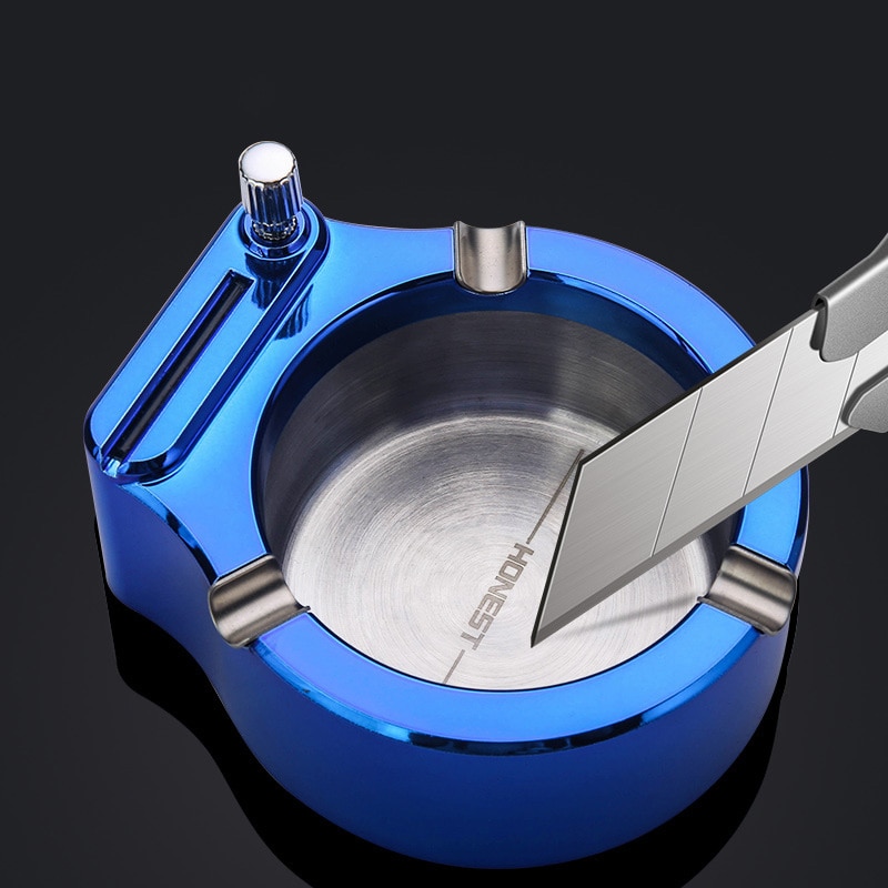 Retro Metal Ashtray Ten Thousand Match Multifunction Lighter Ashtray