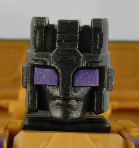 Swindle-Robot-Head-Front