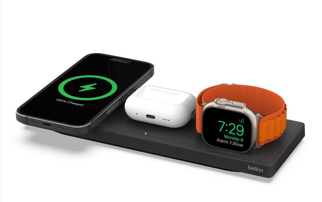 Belkin MagSafe 3 in 1 wireless charging pad