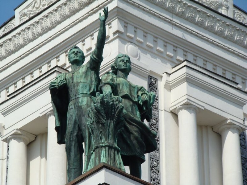 https://i.postimg.cc/fWYMnYQQ/021-DSC07115.jpg