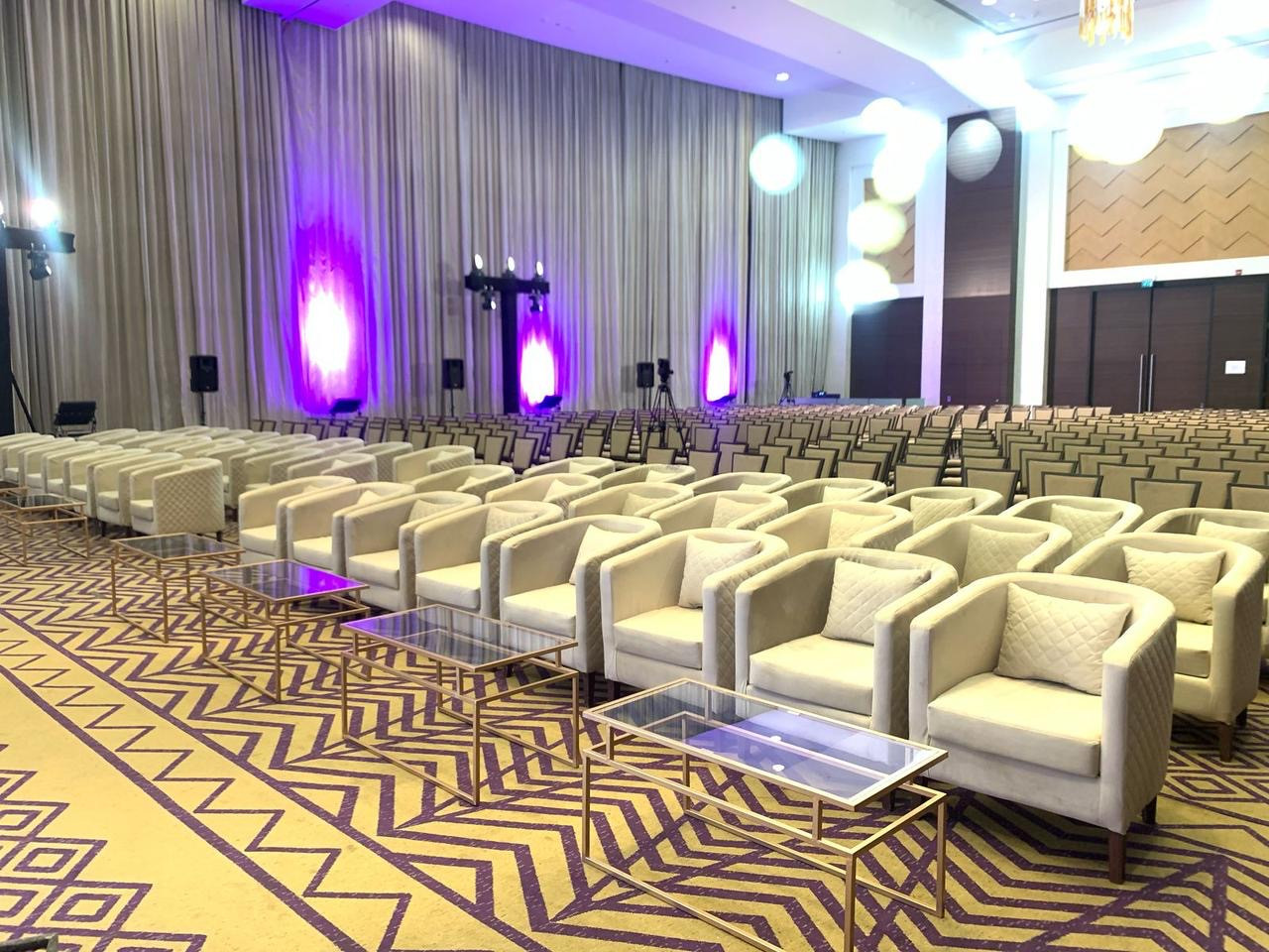 تأجير كنب ملكي الرياض