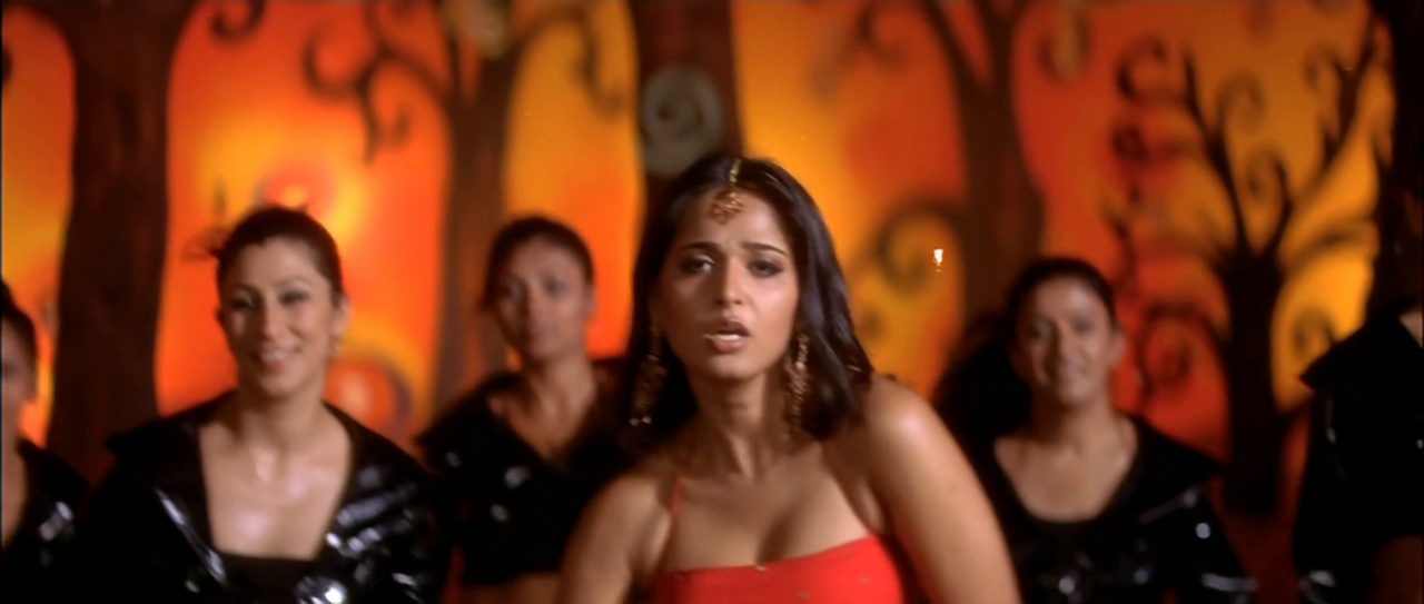 Anushka Shetty -Sukku Sukku 4K Video Song from Lakshyam2025-04-25 12-22-38-958-25