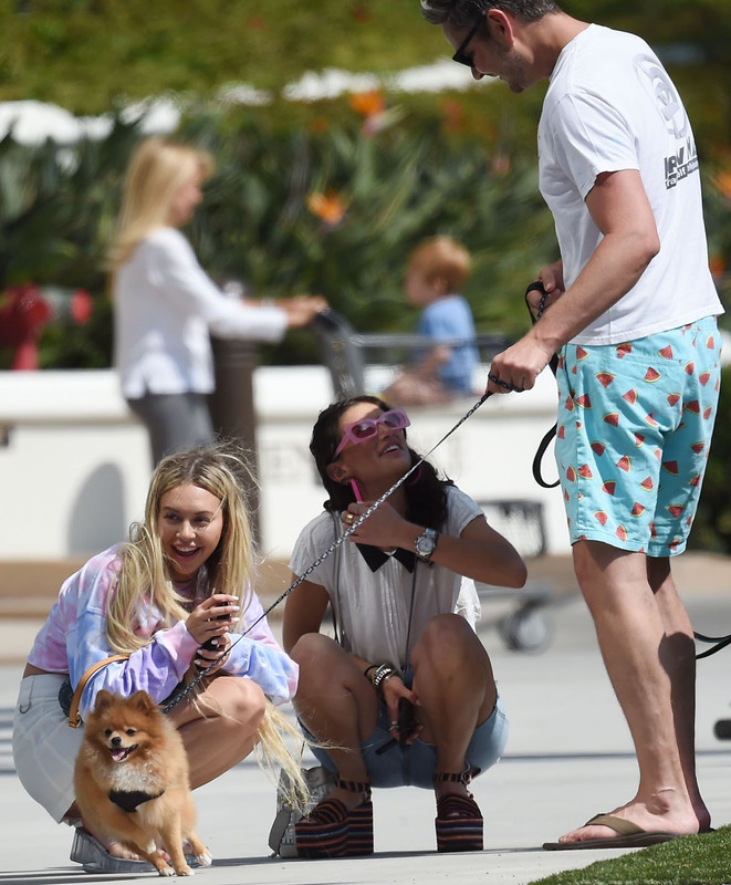 corinne-olympios-out-and-about-in-los-angeles-08-12-2019-4