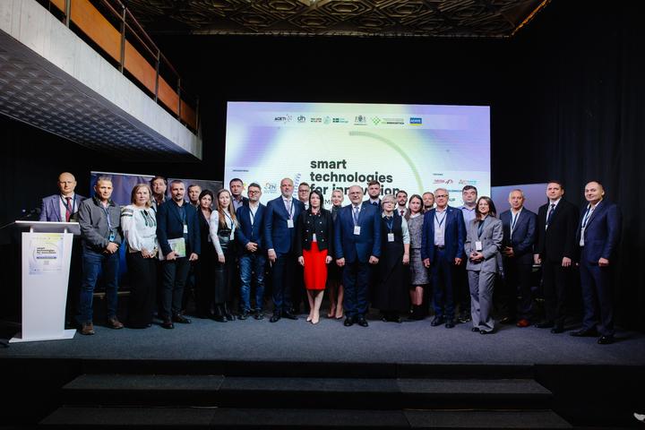 Summitul „SMART Technologies for Innovation” de la Bălți: inovația și colaborarea transfrontalieră – motoare ale transformării digitale și energetice
