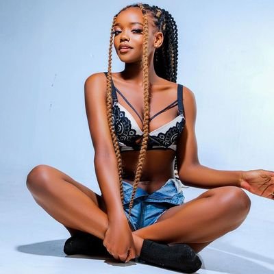 Alicia Kanini leading a traditional Kamba dance session online