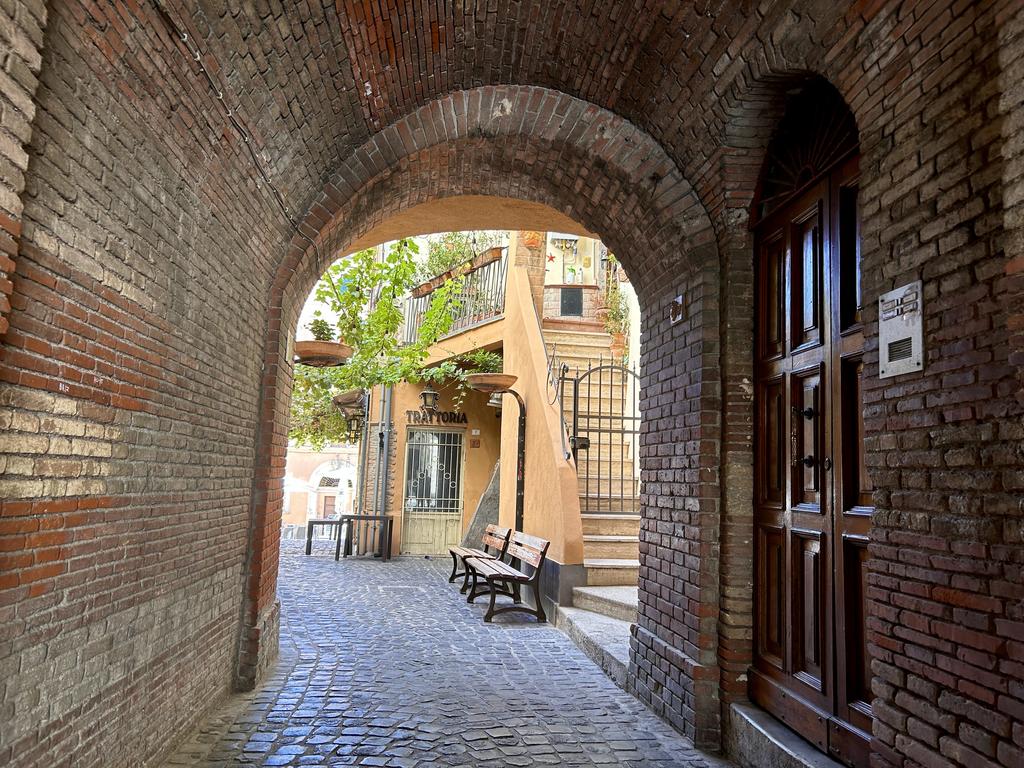 Жаркий сентябрь на побережье Тирренского моря. Жаркий сентябрь на побережье Тирренского моря.