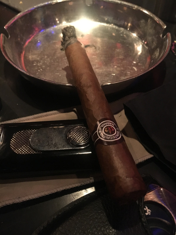 4A0CADD8-2719-4FB2-AB4D-468F5B3E1150