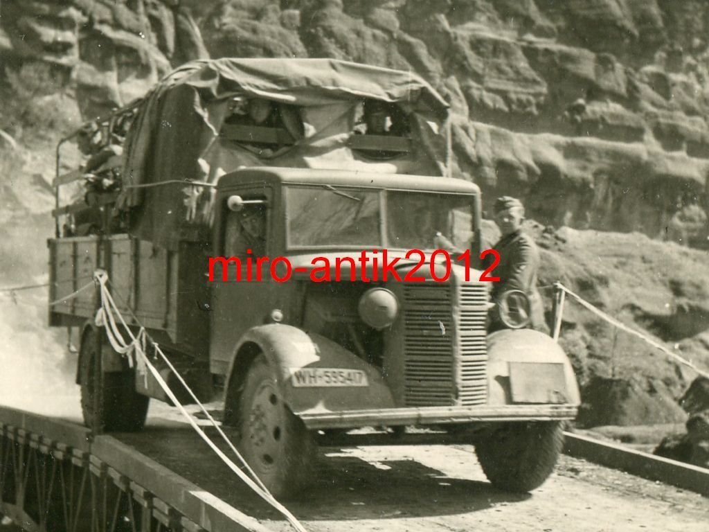 Wehrmacht, LKW, Nahaufnahme, Notbrücke, Vormarsc