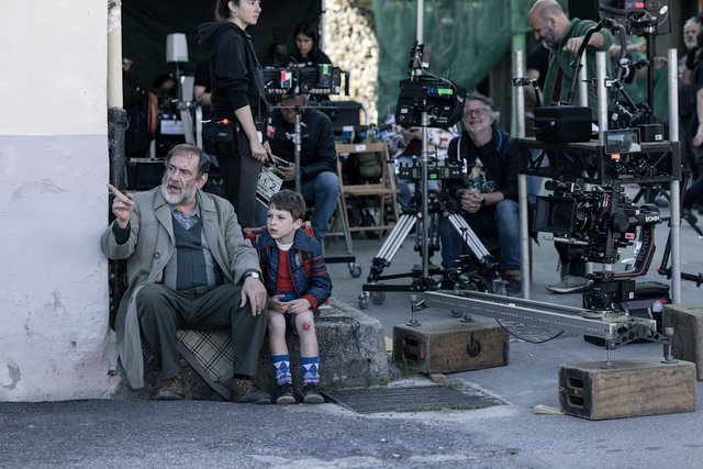 LA PELÍCULA “EL NIÑO”, PRODUCCIÓN DE NETFLIX, TERMINA SU RODAJE CON BELÉN CUESTA Y KARRA ELEJALDE EN SU REPARTO
